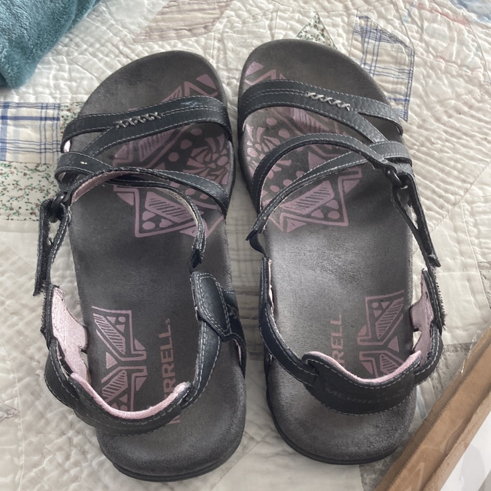 Merrell sandals - Picture 3 of 3